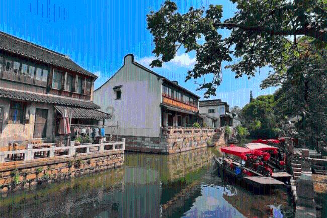 家里买什么床比较好？“铁艺床”时髦又实用，如今越来越流行了